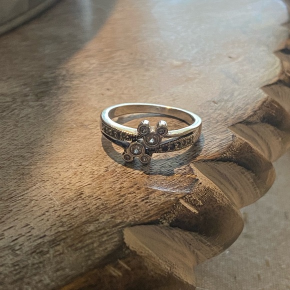 Walt Disney World Mickey heads with cubic zirconia Stones  .925 sterling sz 8 - Picture 4 of 6